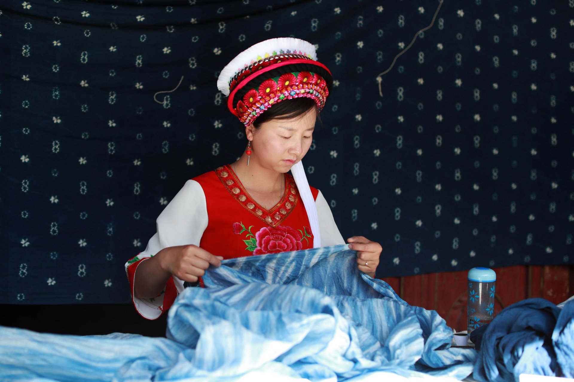 古拉金花服饰